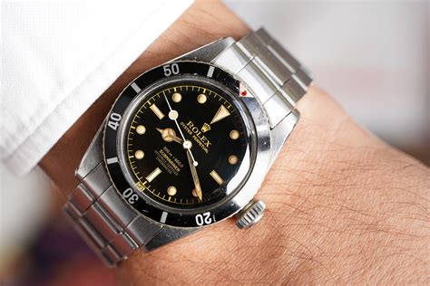 rolex 6538 dial|The original 'Bond' Rolex Submariner Ref. 6538 Big Crown .